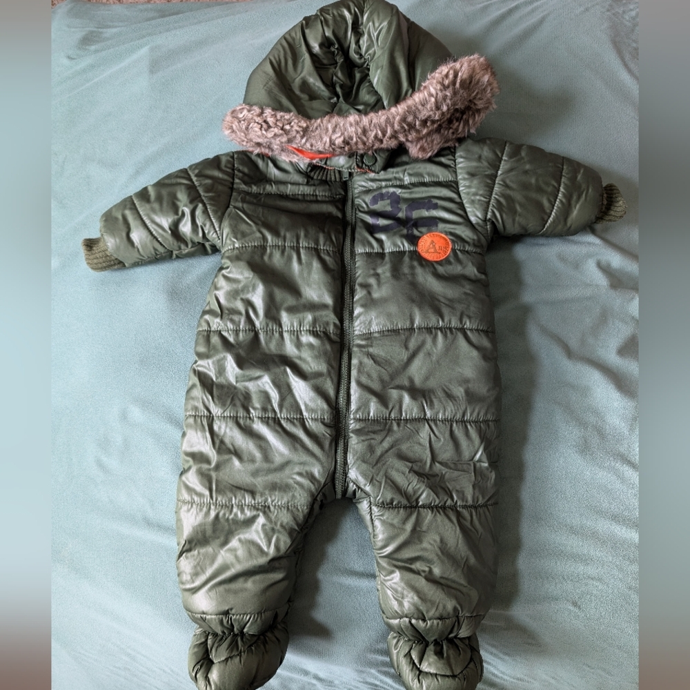 Box#19   Absorba One Piece Insulated Snowsuit